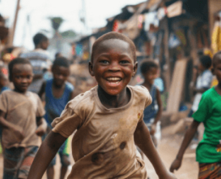 Bữa ăn đủ chất cho trẻ em vùng khó khăn