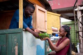 Bữa ăn đủ chất cho trẻ em vùng khó khăn